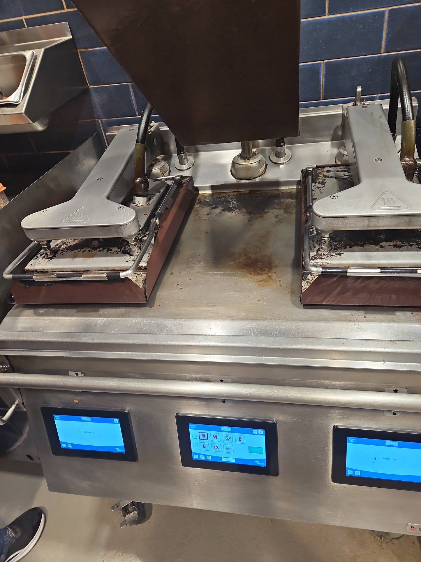 Commercial Grills & Ranges
